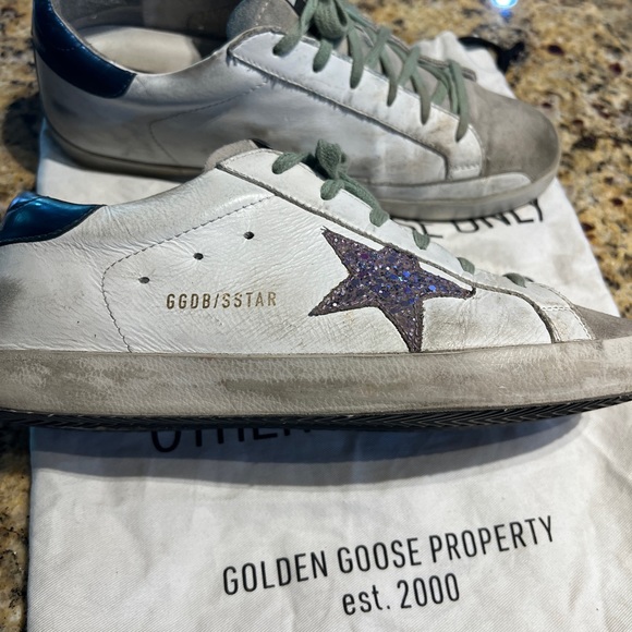 Golden Goose Superstar Size 41 fits like a 10 - Picture 2 of 6